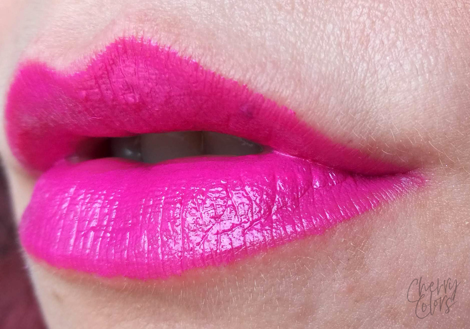 Avon Be loud lipstick