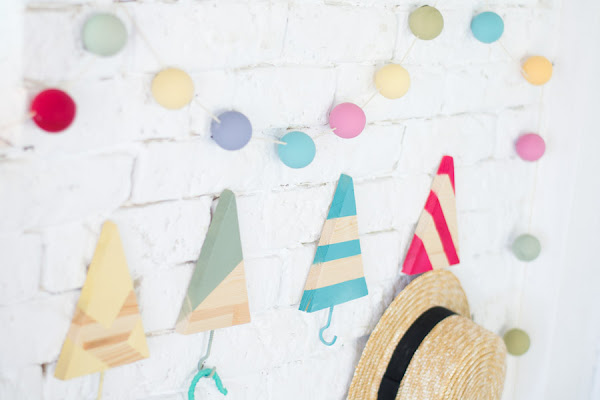 Perchero infantil triángulo diy