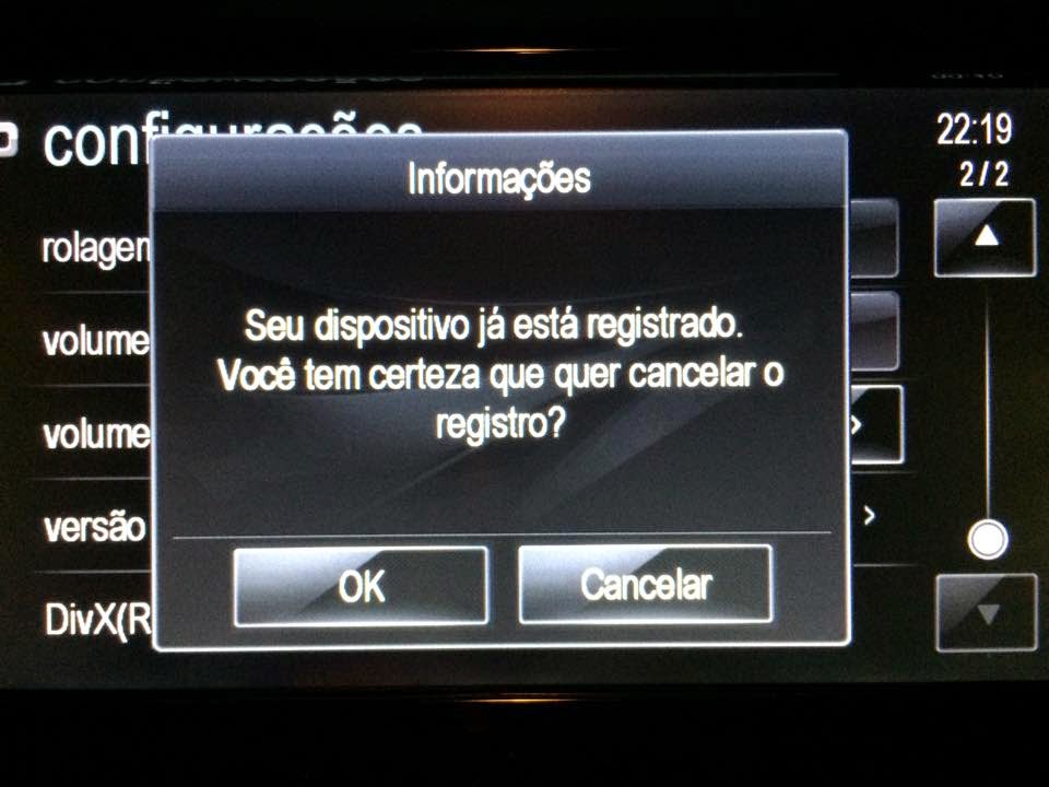 Diário de Bordo Tracker Registro do MyLink para reproduzir vídeos DivX(R)