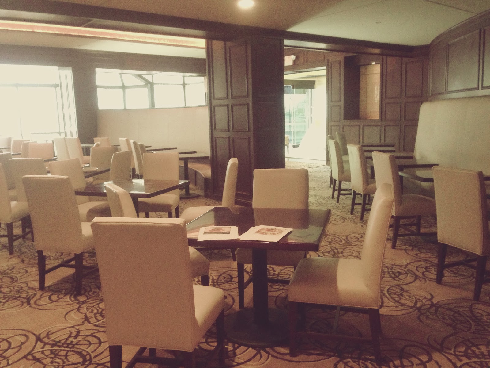 Eat It Detroit [Model D] Top of the Pontch, Jefferson House, Urban