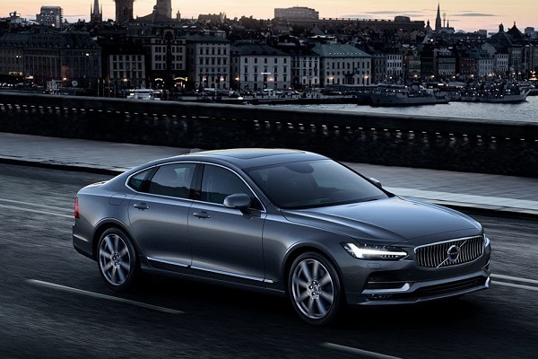 Volvo S90 2017 Precio Versiones Motor Y Equipamiento