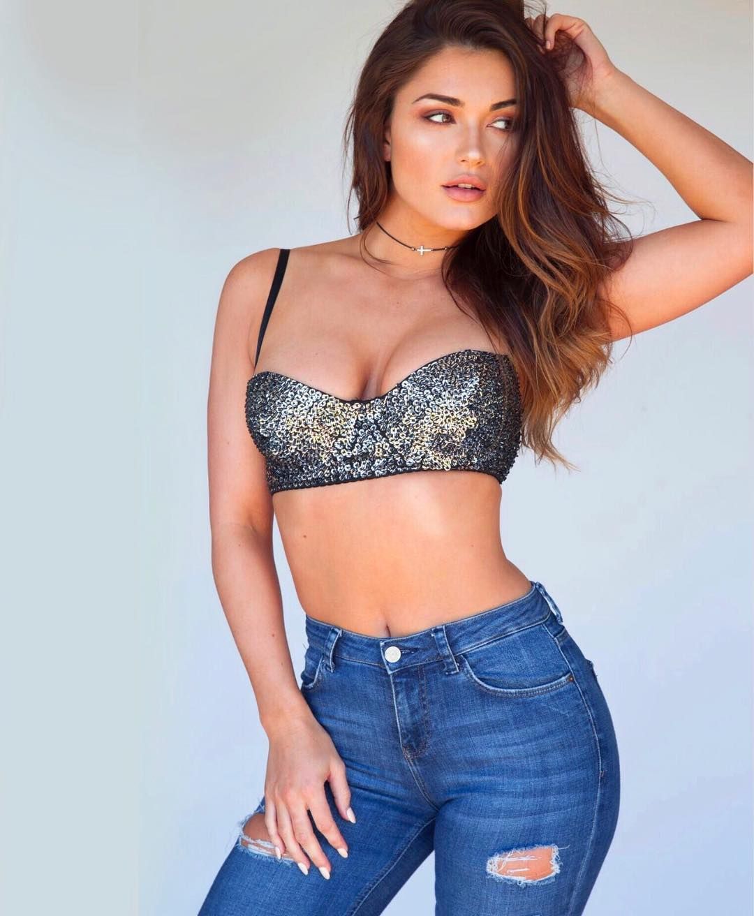 Индия рейнольдс горячие Индия рейнольдс горячие