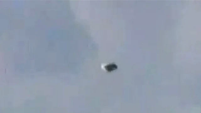 Really convincing UFO footage caught on camera over Denver.