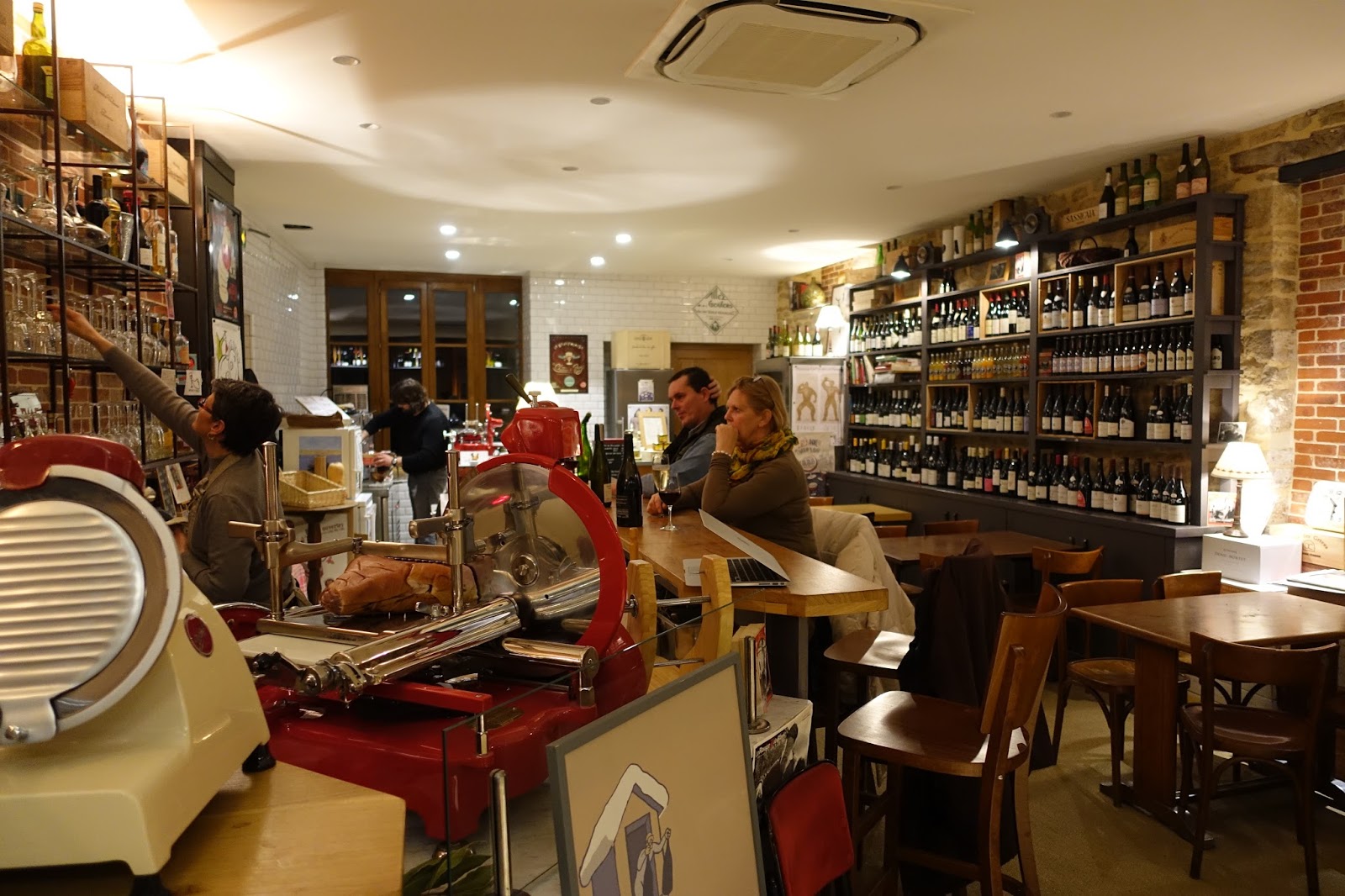 schillerwine Schiller’s Favorite Wine Bars in Beaune, Bourgogne