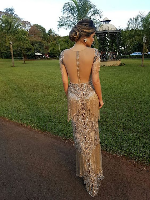 vestido de festa  dourado para formatura ou madrinha