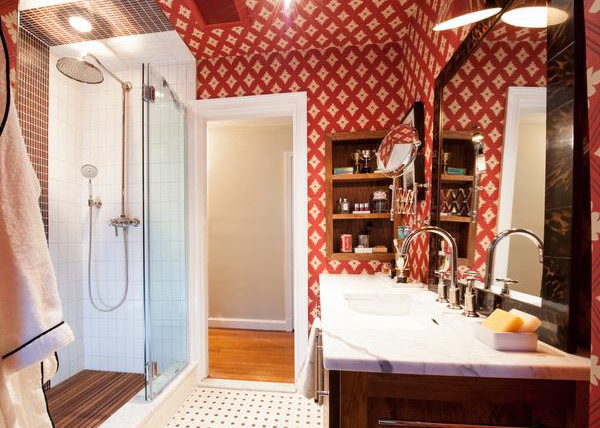 Desain Kamar Mandi Unik Bernuansa Warna Merah Desain Kamar Mandi Unik Bernuansa Warna Merah