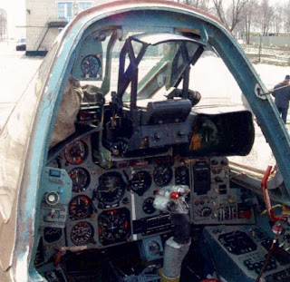 Кабина штурмовика Су 25Т Липецкого авиацентра.