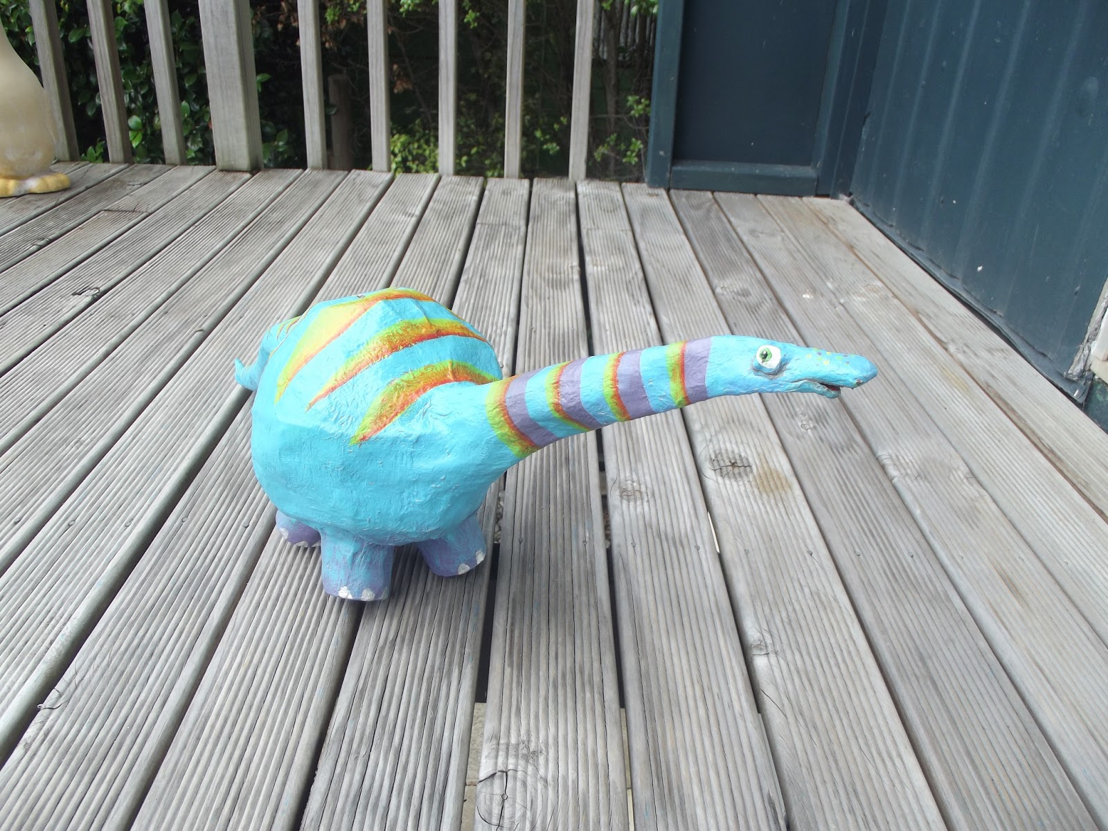 Nonnie's Blog How to make paper mache dinosaur banks (stepbystep)