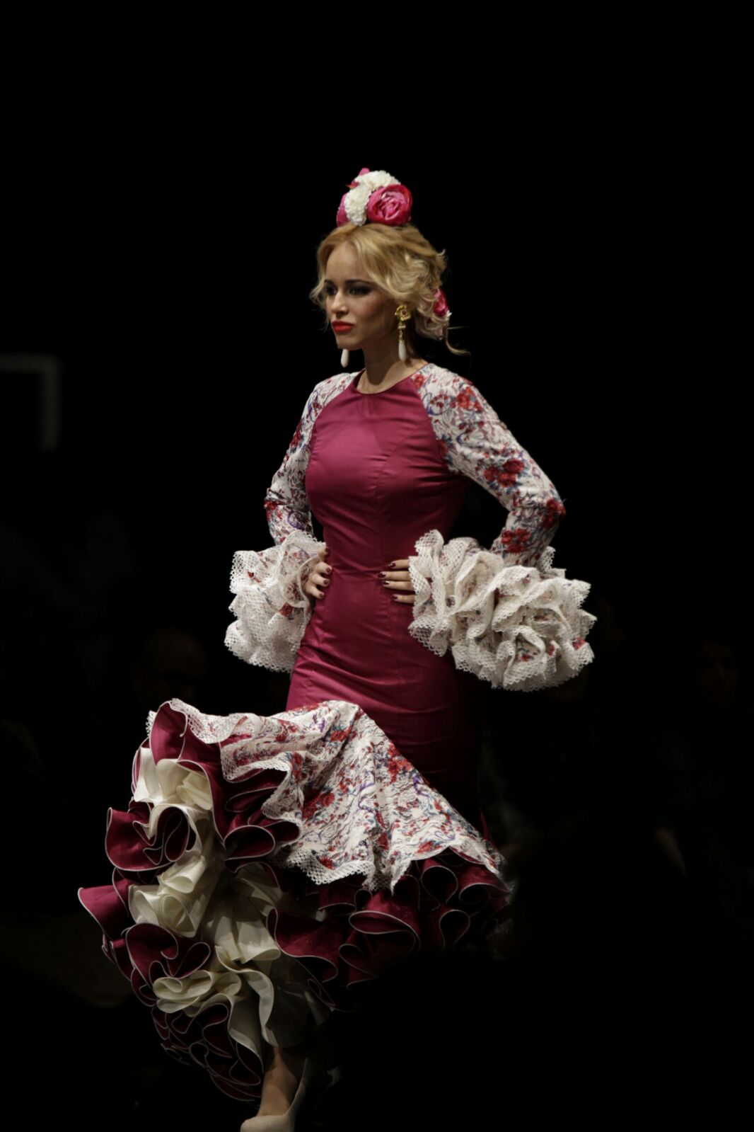 Flores para flamenca - Sara de Benítez