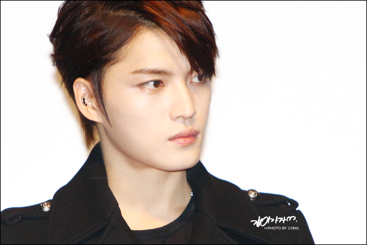TVXQ5 Indonesia: [PICS] 121130 Jaejoong ‘Jackal is coming’ Stage Greeting
