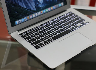 MacBook Air 13.3 Inch Core i5 - Early 2015