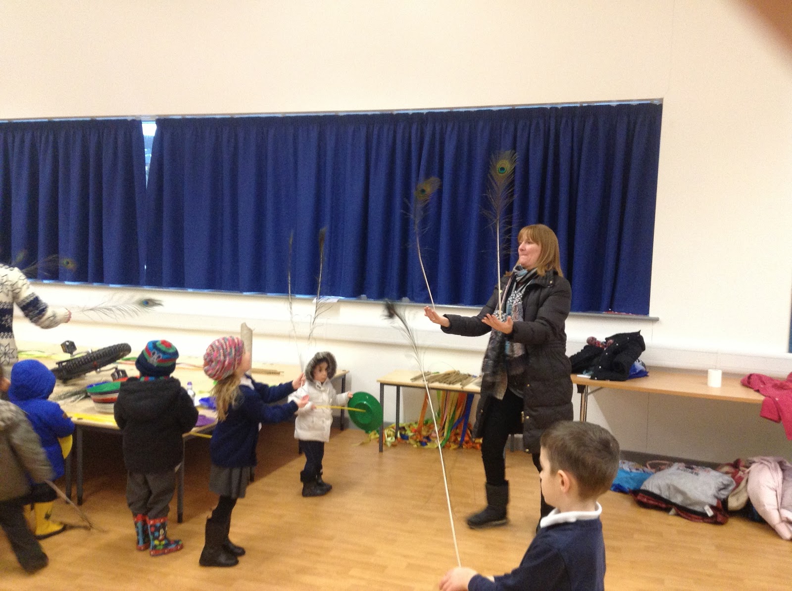 Broadford EYFS: Circus skills