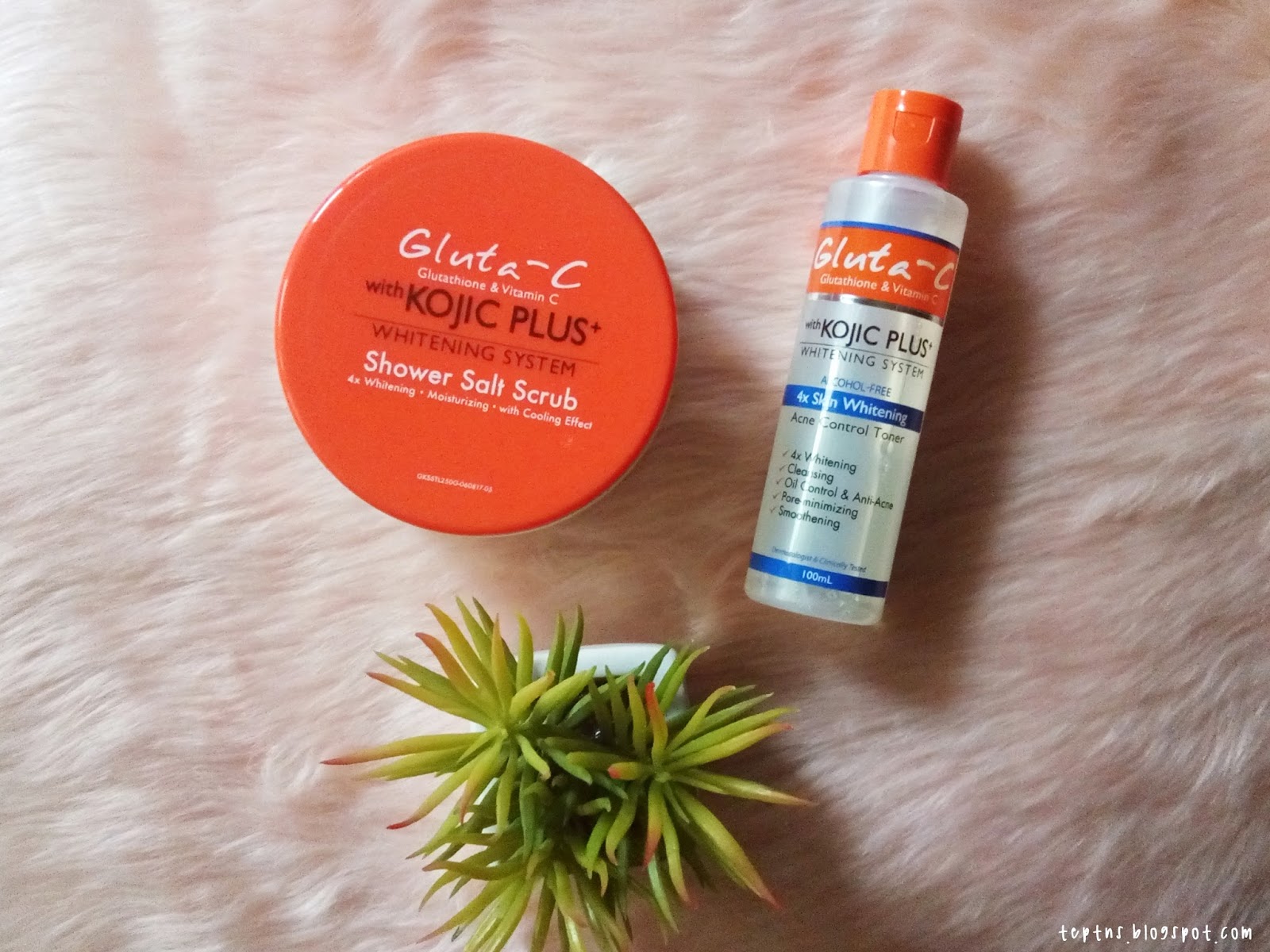 GlutaC Kojic Plus+ Shower Salt Scrub Review Tep Tries New Stuff