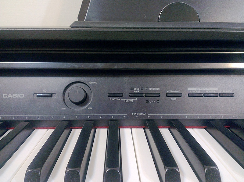 我的哩哩扣扣人生: 入手Casio PX-750 數位鋼琴