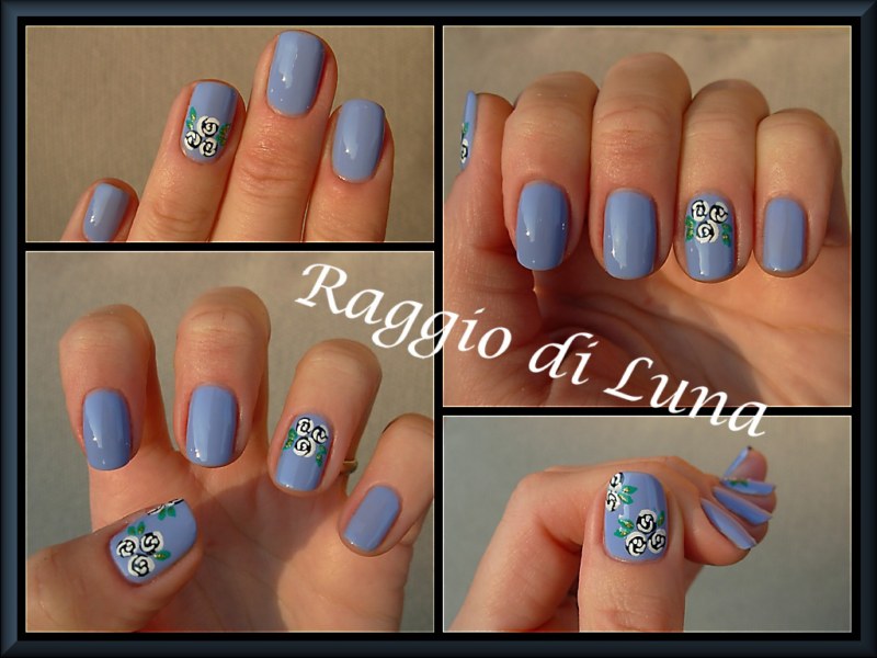 Raggio di Luna Nails: Dark blue & white roses