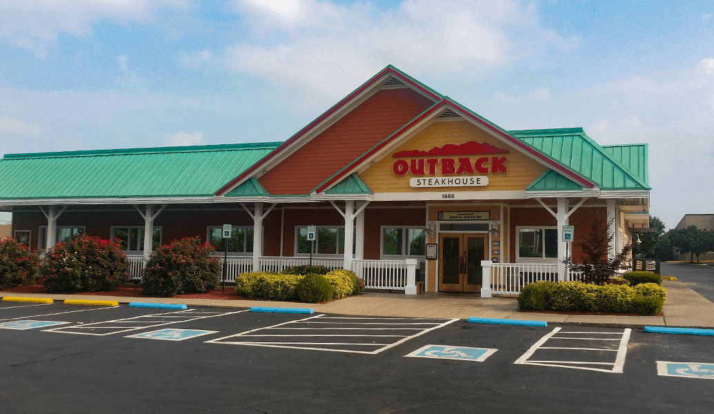 Visit The Murfreesboro, TN Outback Steakhouse For The Amazing 3-Point