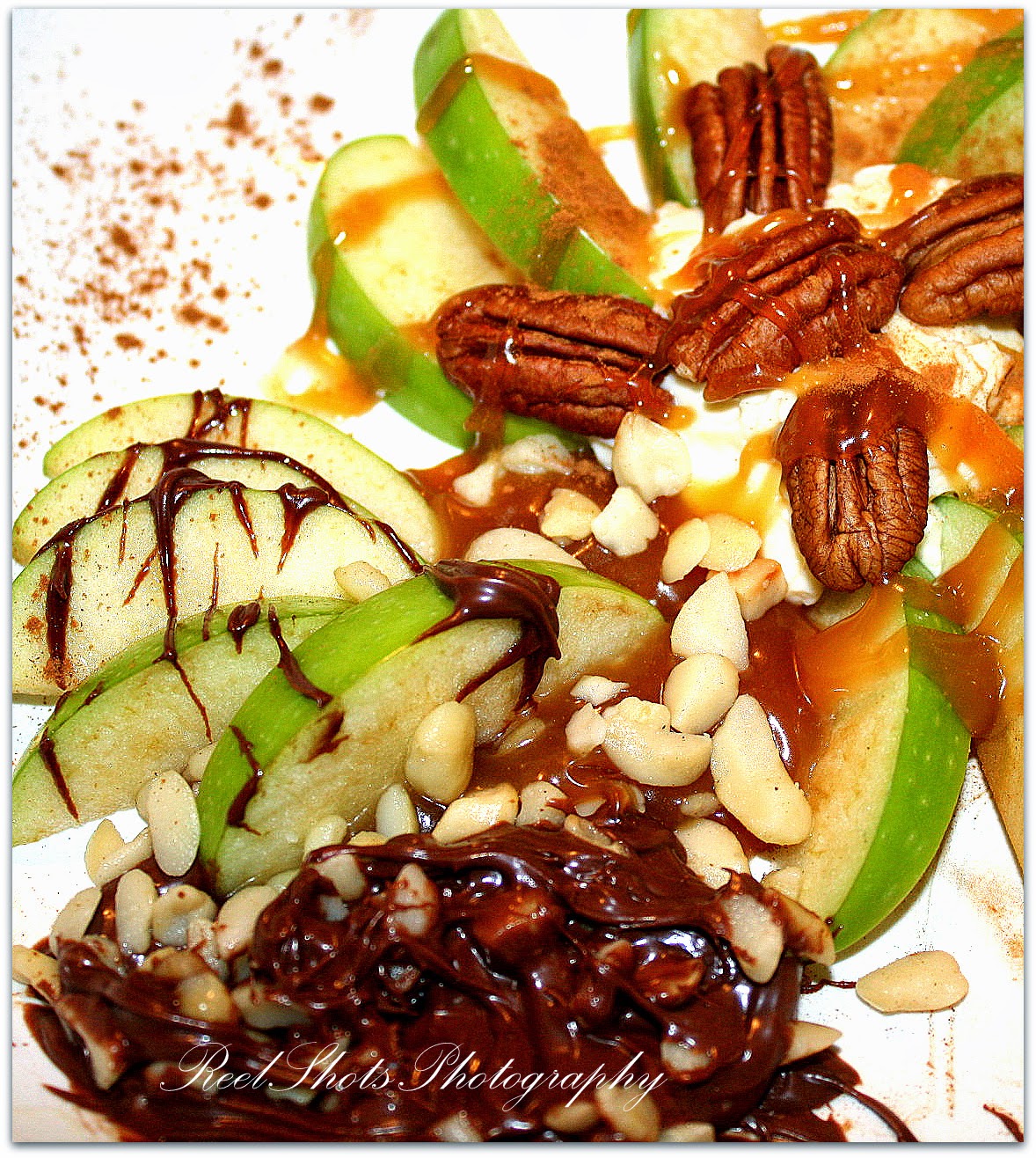 ReelScrumptious Apples & Cream Cheese Snack