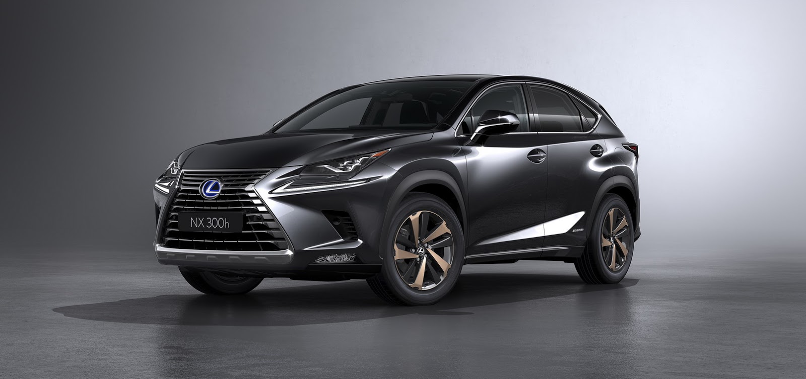 2018 Lexus NX 300h Facelift Enjoys Price Cut Despite New Tech | Carscoops