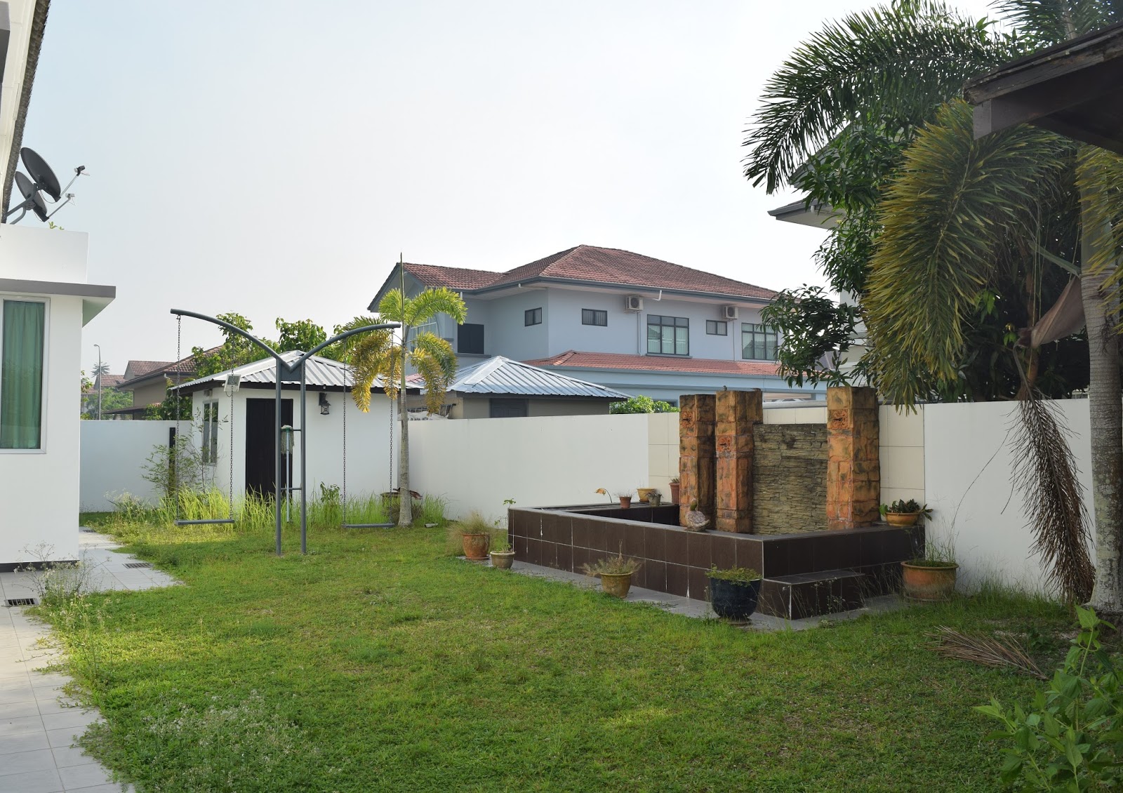 House for Sale & Rent in Miri, Sarawak Malaysia House for sale / rent