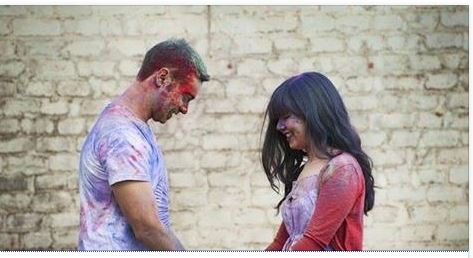 Jatuh Cinta Tak Pernah Butuh Alasan, Tapi Melepaskan Butuh Beribu