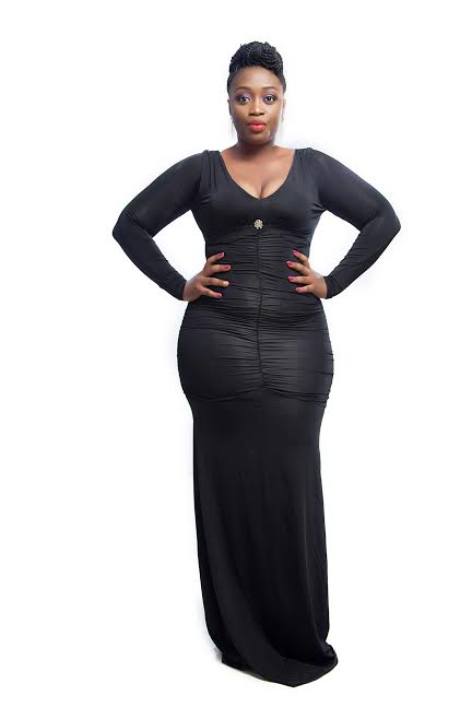'Olowosibi' presenter, Morayo Joseph flaunts her curves as she clocks a ...