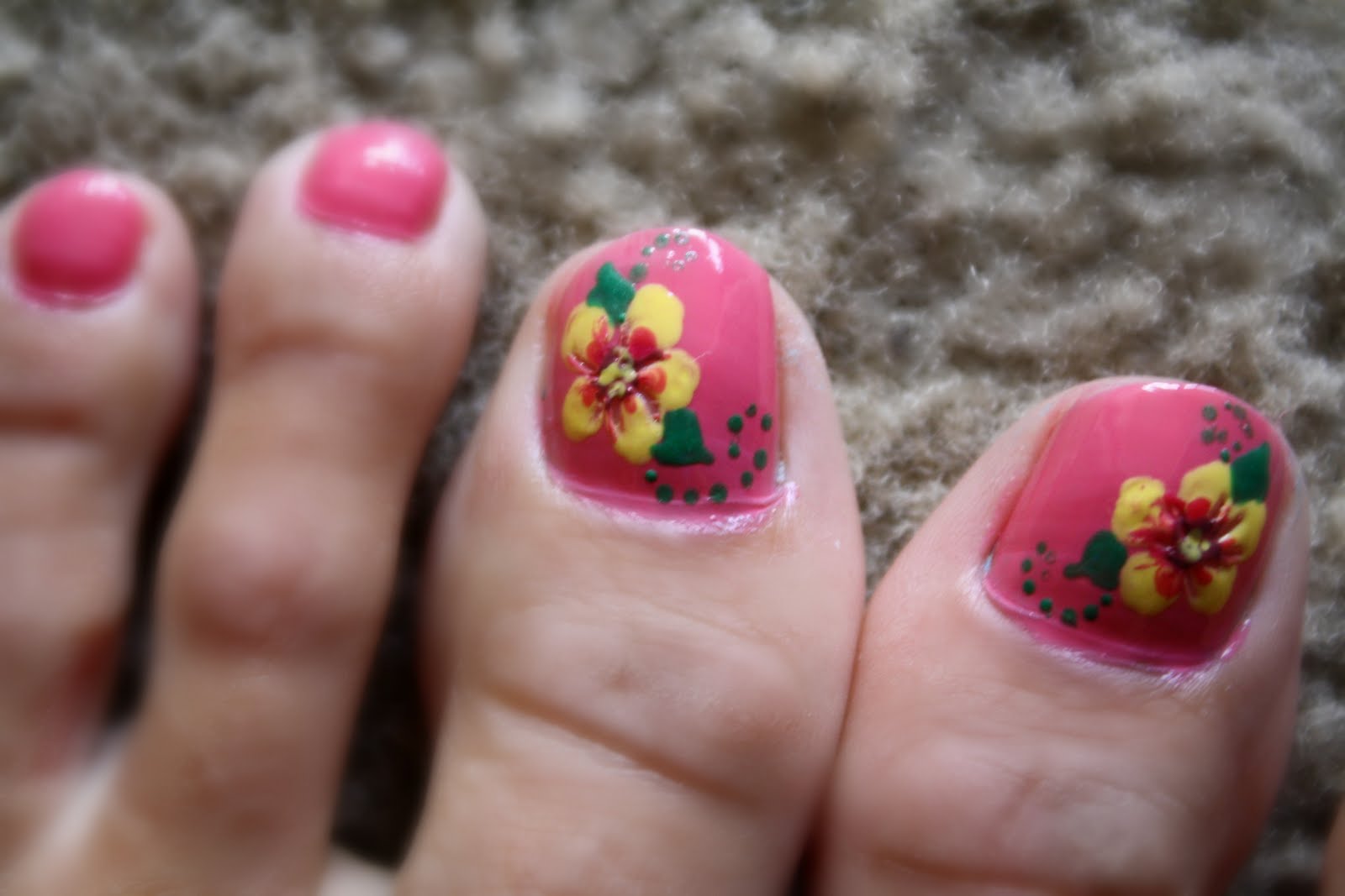 Tails to Tell Two Tone Hibiscus Nails