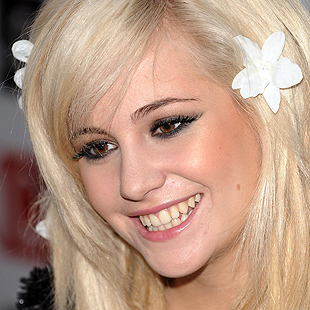 world top beauties and celebrities: Pixie lott, Pixie lott biography