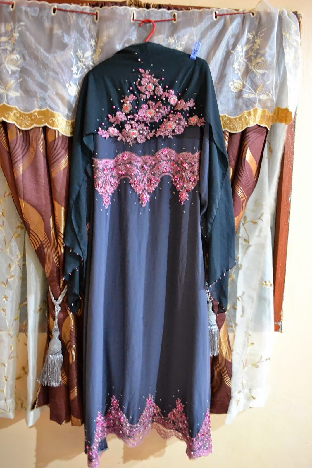 My e-day dress n veil :)