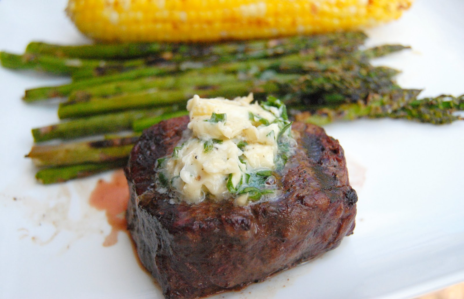 SteakNPotatoesKindaGurl: Grilled Filets with Bourbon Butter, and a ...