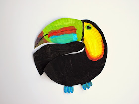 Make a paper plate toucan
