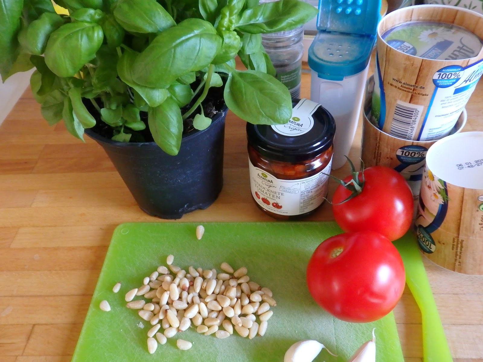 Tomaten-Basilikum-Frischkäse