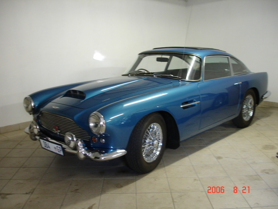 What makes a classic? Azzure Classic Cars