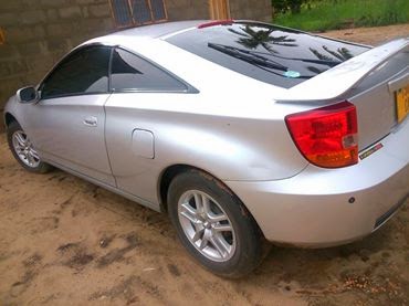 TOYOTA CELICA SPORT INAUZWA KWA BEI POA..CALL 0714604974