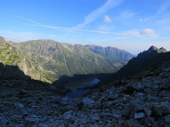 Dolina Rybiego Potoku widoczna z wypłaszczenia Buli bula