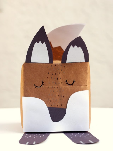 fox gift box- unique, quirky, and fun way to wrap birthday gifts!