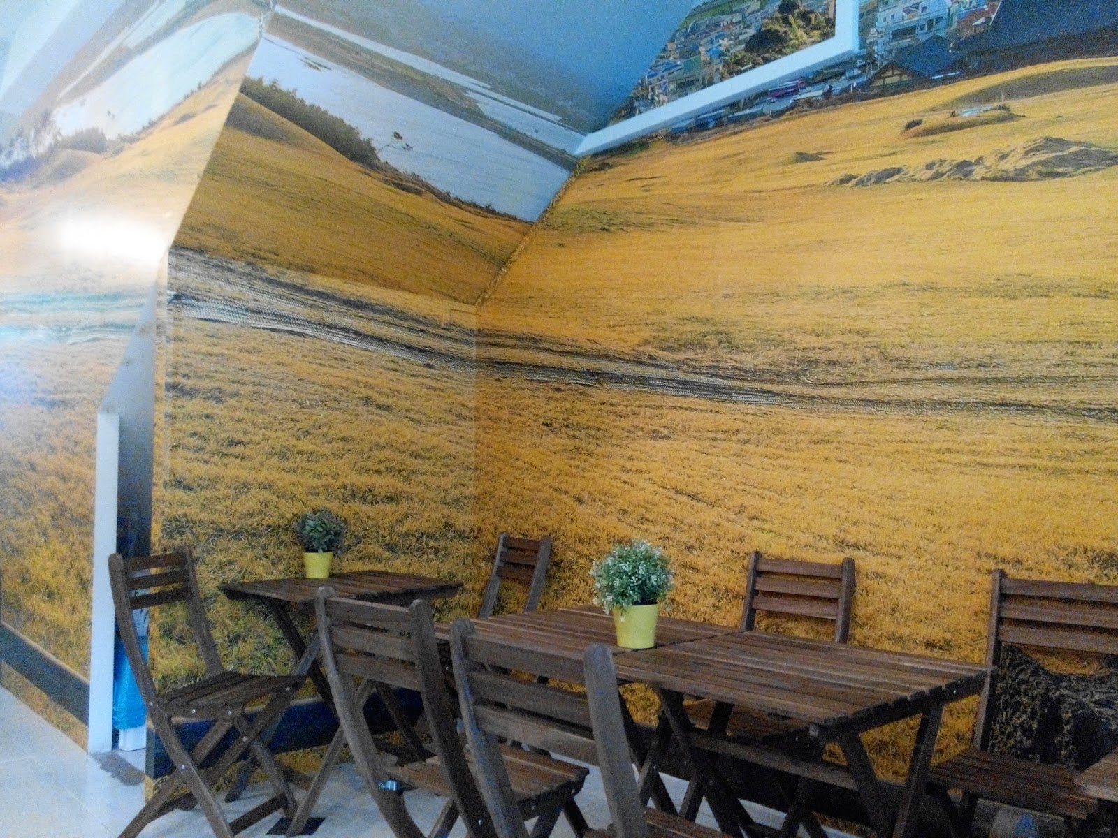 The Awesome 3 V360 Cafe (Jurong West)