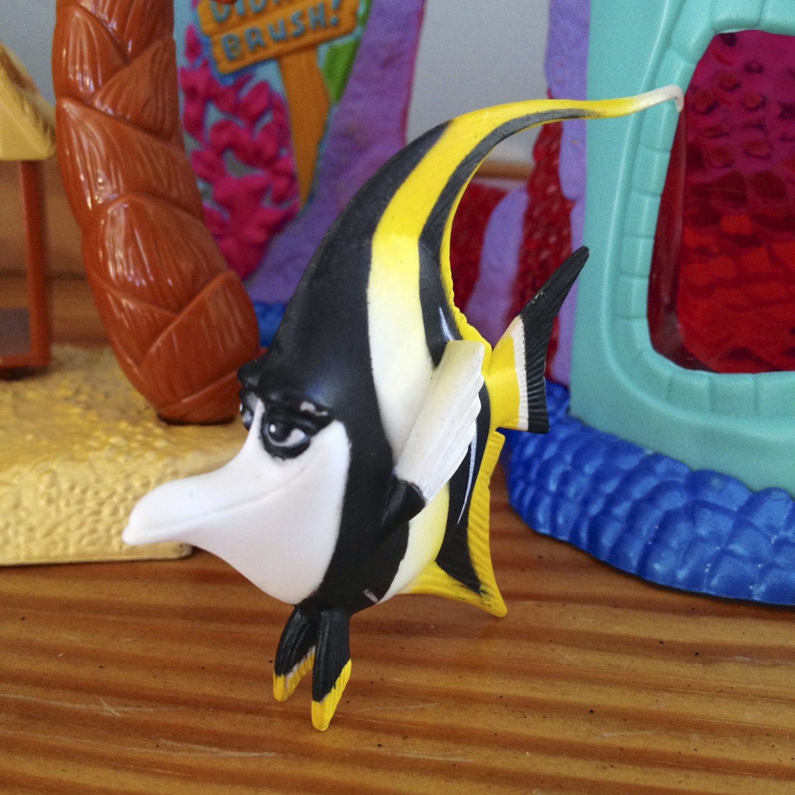 Dan the Pixar Fan Finding Nemo Hasbro Aquarium Adventure Play Set