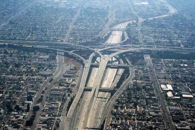 Top 10 Mind-Blowing Interchanges In The World
