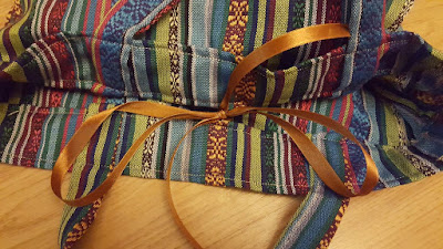 DIY Felt Lined Clutch with matching gift bag DIY Felt Lined Clutch with matching gift bag