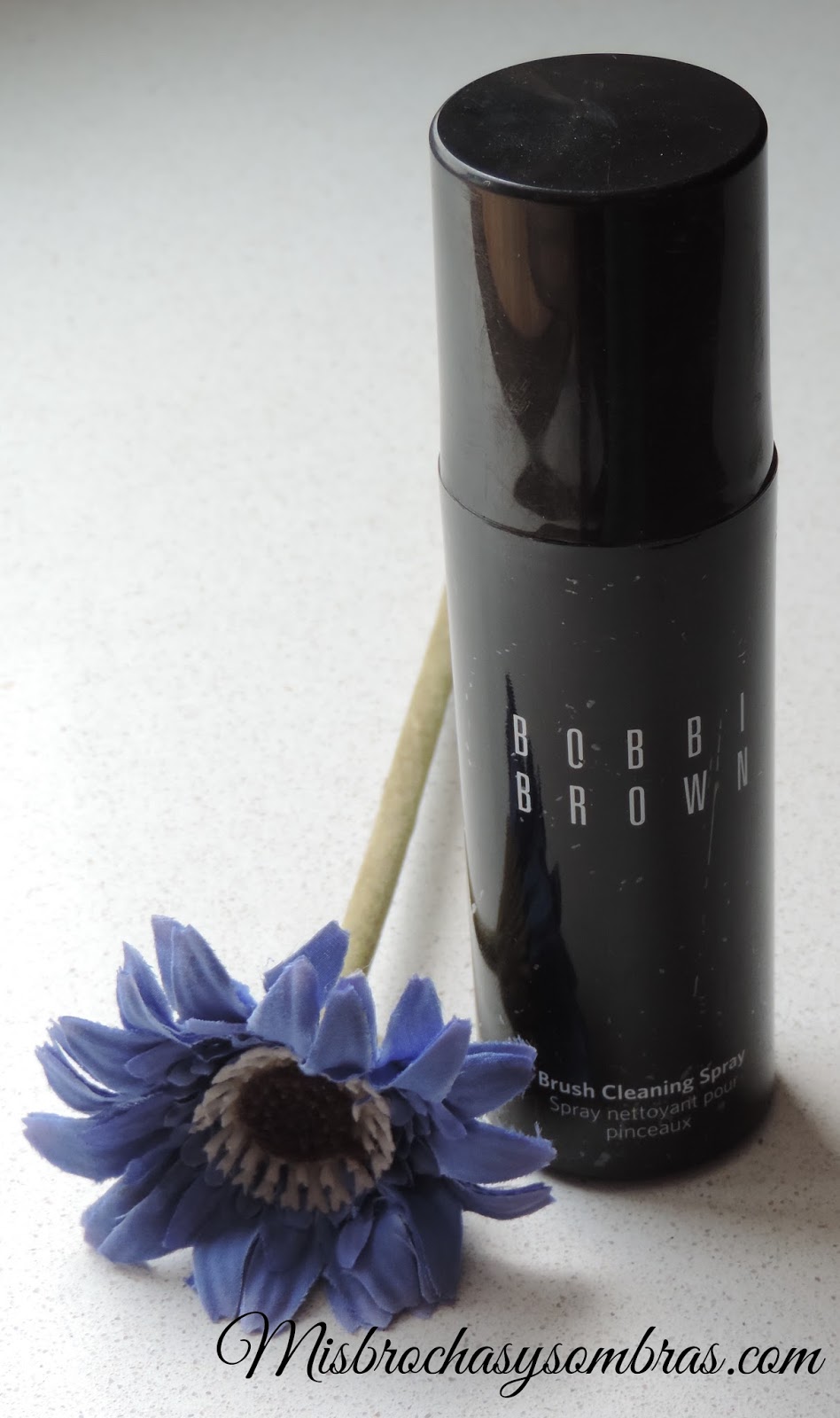 Brush Cleaning Spray Bobbi Brown Mis brochas y sombras
