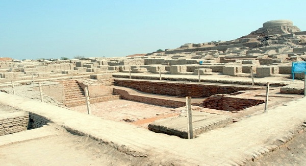 Mohenjo-Daro Mohenjo-Daro