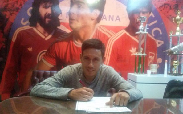 Oficial: Argentinos Juniors renueva hasta 2019 a Benítez