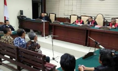 Terima Suap, Mantan Ketua Komisi B DPRD Jatim Dihukum 7 Tahun Penjara