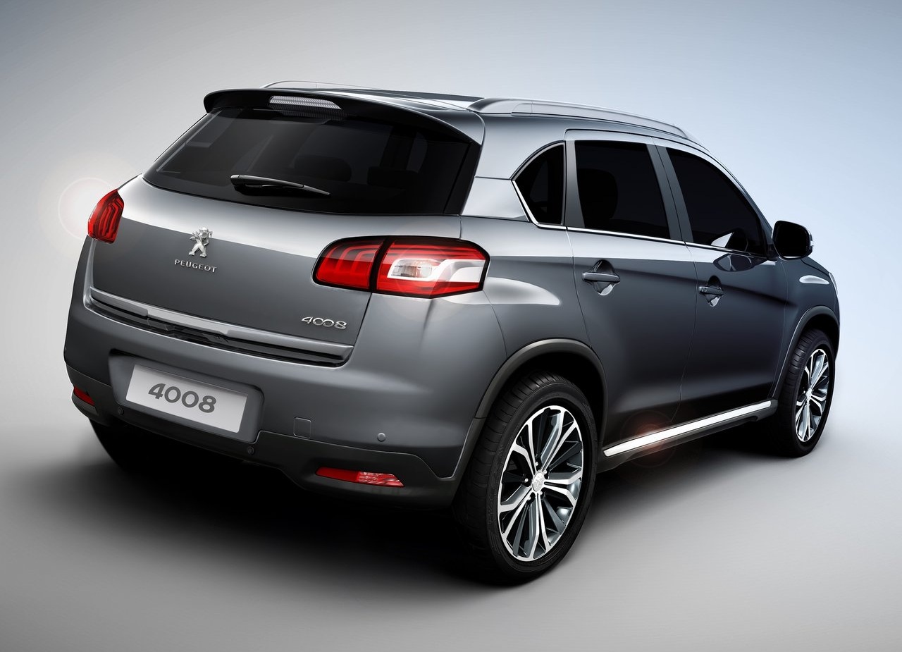 Meric Turkbikmazs Automotive and Technology News: Peugeot 4008 (2013)