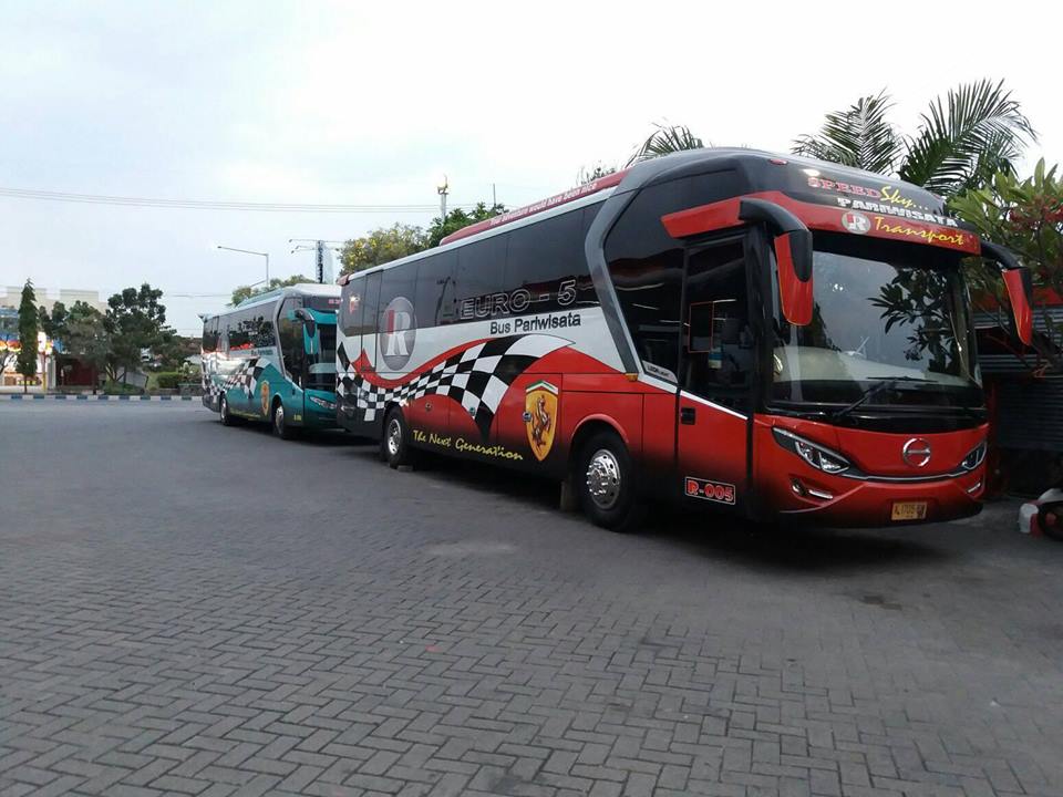 Tarif Sewa Bus Pariwisata: Panduan Lengkap untuk Liburan Anda yang Tak Terlupakan