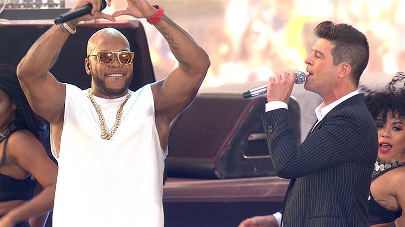 Flo Rida y Robin Thicke interpretan por primera vez en TV ...