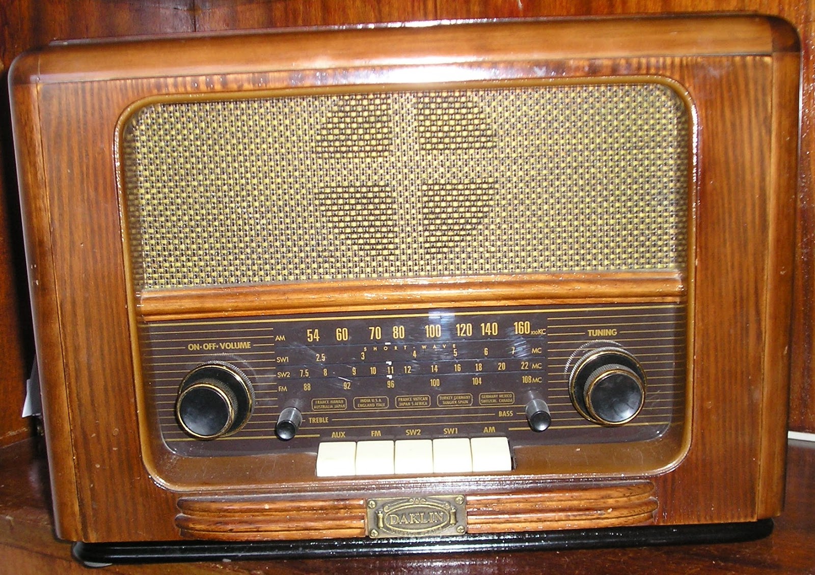 Radio antigua. Radio galena. Poste à galène. crystal radio. Radios a