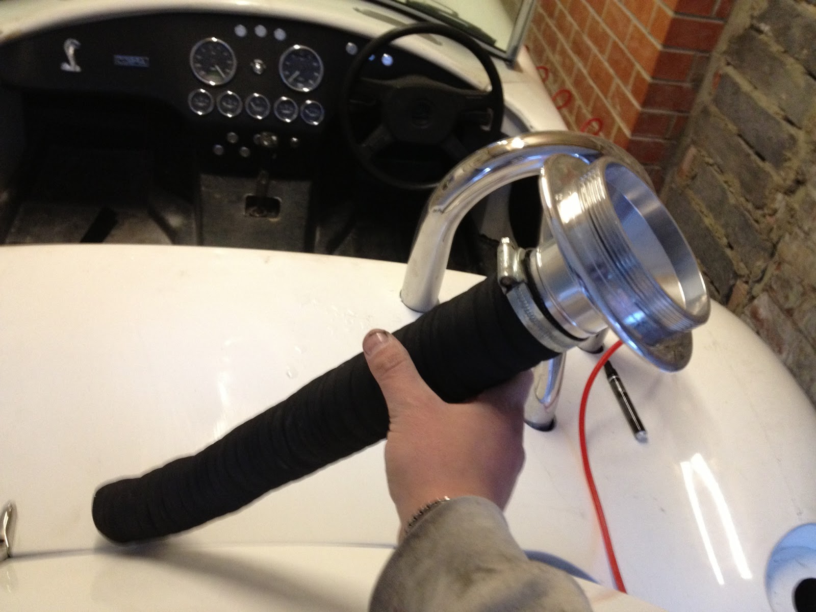 Building an AK 427 Cobra Fuel Filler Cap