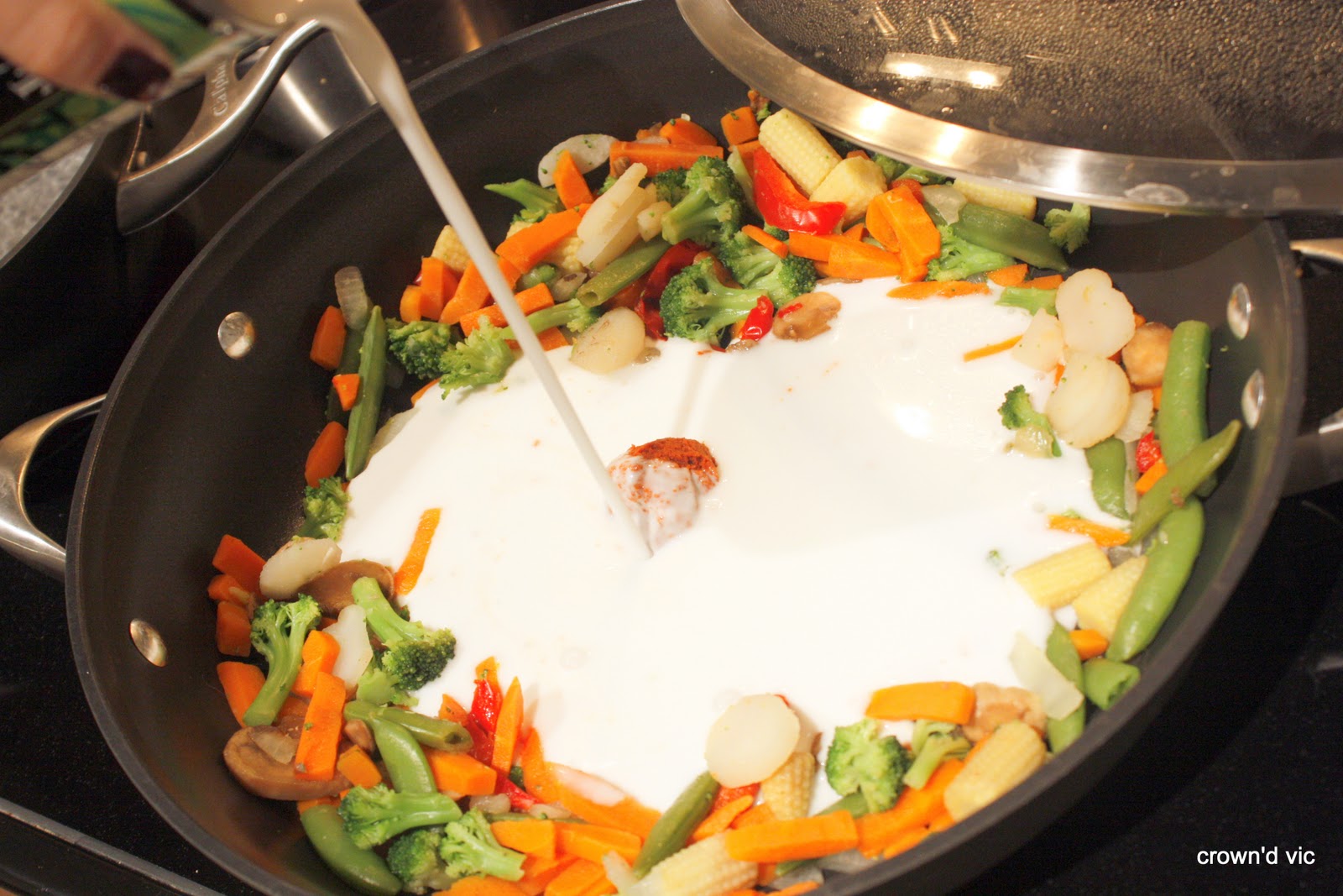 Crowning Victoria Red Curry Paste Stir fry Recipe!
