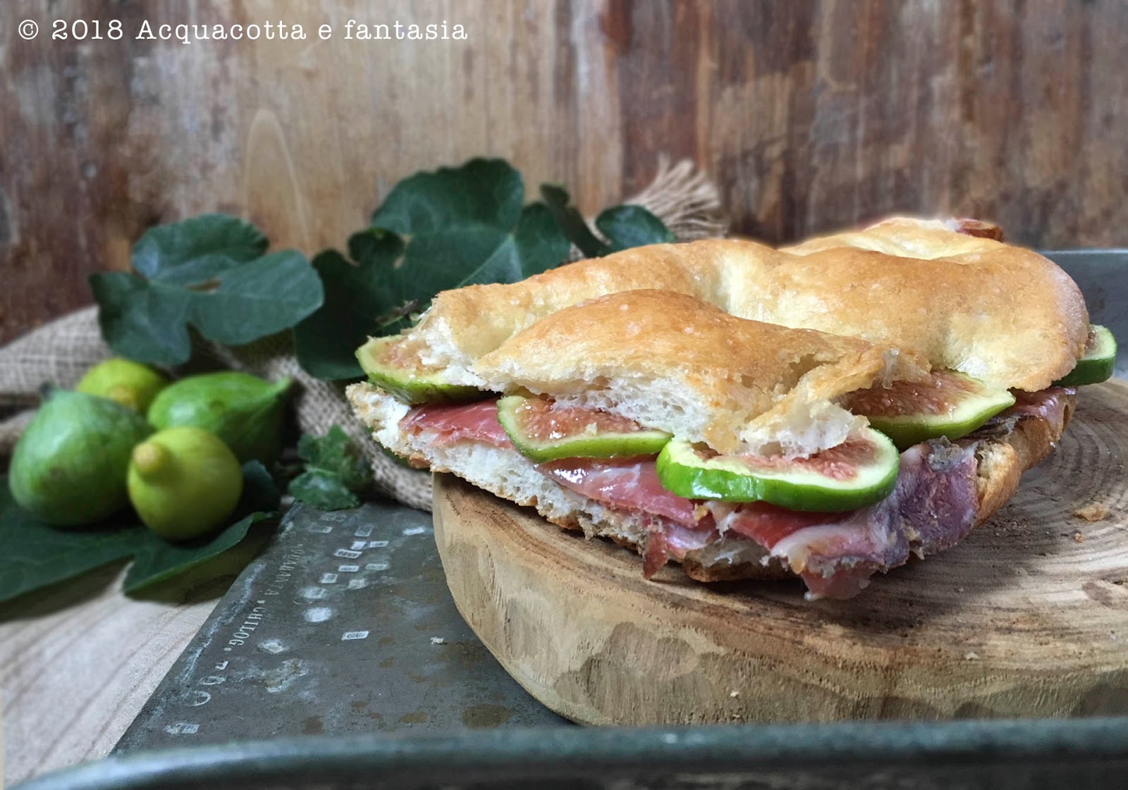 Pizza bianca con mortadella o con prosciutto e fichi